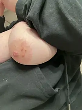 laninasub online show from 28, 4, 2026