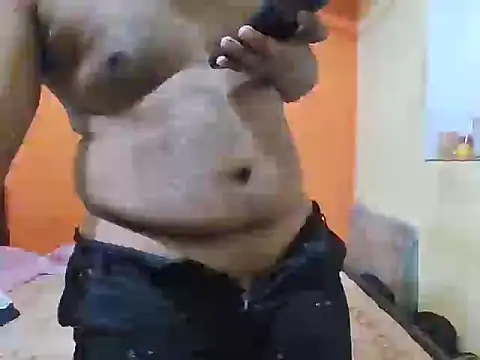 Snapshot of LundChodumera chatting on 18, 12, 2024 LundChodumera online show from 18, 12, 2024