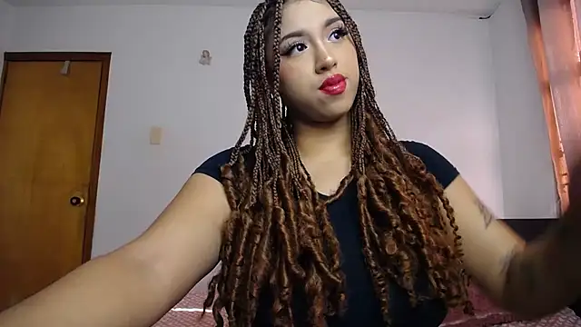 Snapshot of barbara_falcons chatting on 16, 12, 2024 barbara falcons online show from 16, 12, 2024