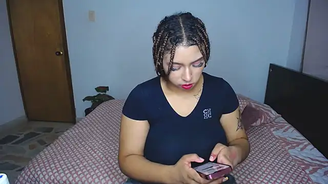 Snapshot of barbara_falcons chatting on 29, 12, 2024 barbara falcons online show from 29, 12, 2024