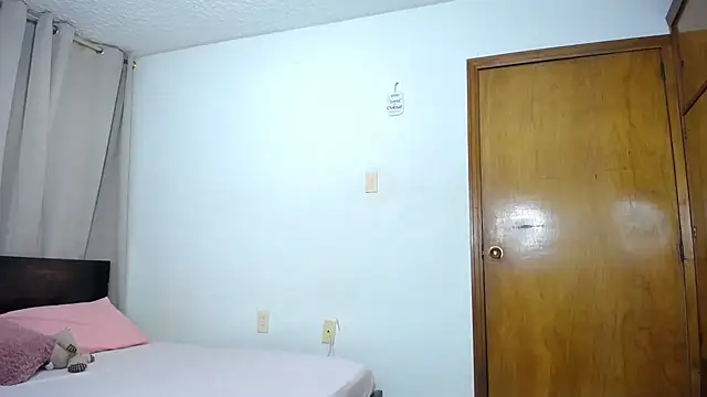 Snapshot of barbara_falcons chatting on 21, 1, 2025 barbara falcons online show from 21, 1, 2025