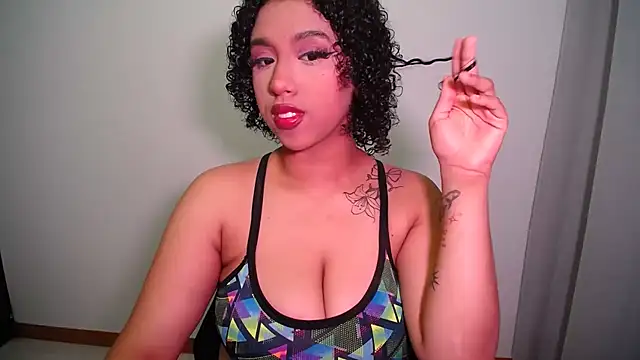 Snapshot of barbara_falcons chatting on 24, 9, 2025 barbara falcons online show from 24, 9, 2025