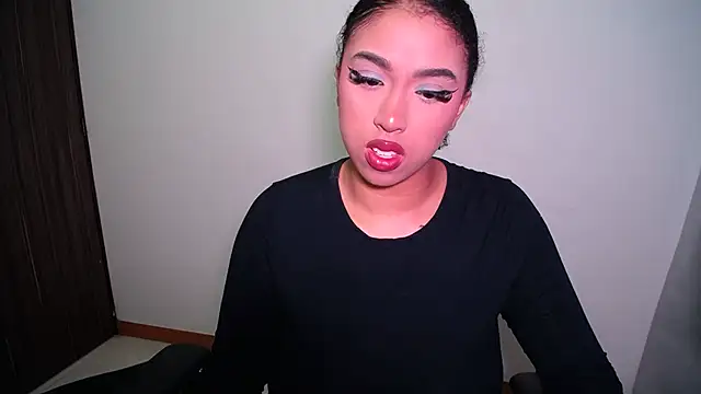 Snapshot of barbara_falcons chatting on 6, 10, 2025 barbara falcons online show from 6, 10, 2025