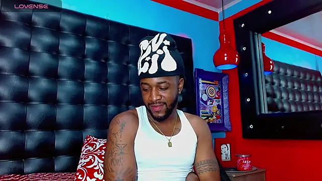 Snapshot of Drake_Nassir4 chatting on 11, 1, 2025 Drake Nassir4 online show from 11, 1, 2025