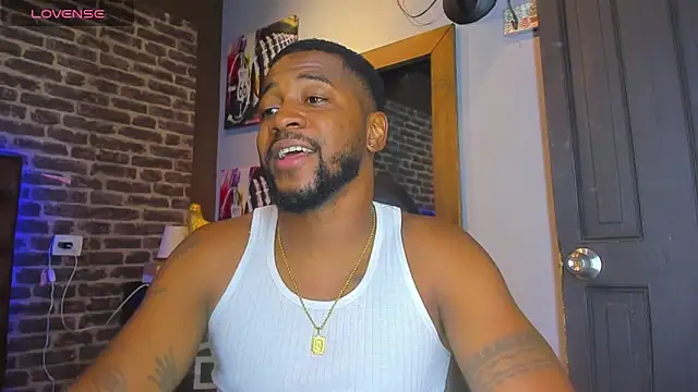 Snapshot of Drake_Nassir4 chatting on 13, 9, 2025 Drake Nassir4 online show from 13, 9, 2025