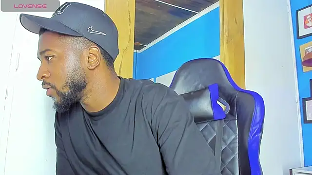 Snapshot of Drake_Nassir4 chatting on 26, 9, 2025 Drake Nassir4 online show from 26, 9, 2025