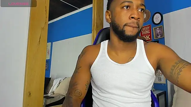 Snapshot of Drake_Nassir4 chatting on 28, 9, 2025 Drake Nassir4 online show from 28, 9, 2025
