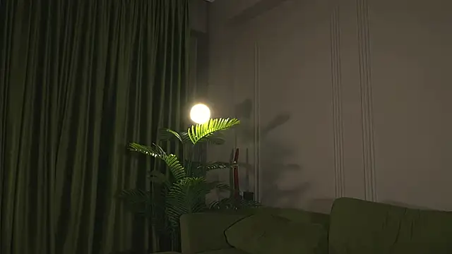 Snapshot of EnchantedIvy chatting on 17, 6, 2026 EnchantedIvy online show from 17, 6, 2026
