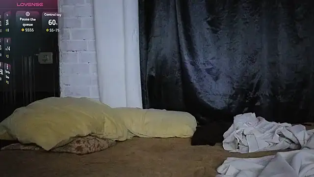 Snapshot of Kimandyuk chatting on 14, 12, 2025 Kimandyuk online show from 14, 12, 2025