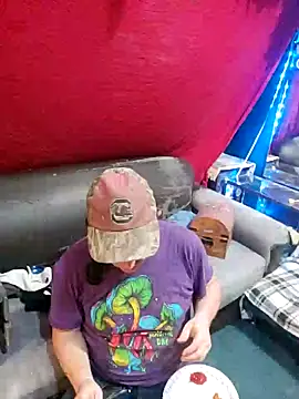 Boo-boo kittyfux online show from 27, 9, 2025