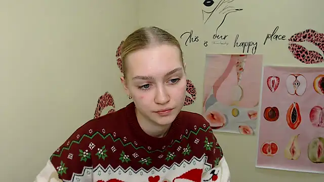 Snapshot of MademoiselleCl chatting on 11, 1, 2025 MademoiselleCl online show from 11, 1, 2025