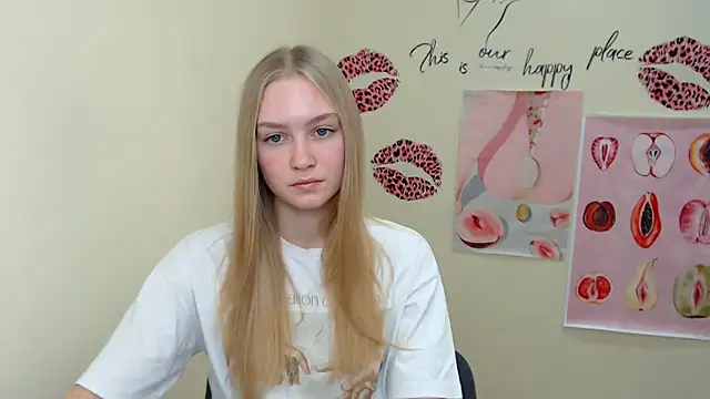 Snapshot of MademoiselleCl chatting on 19, 1, 2025 MademoiselleCl online show from 19, 1, 2025