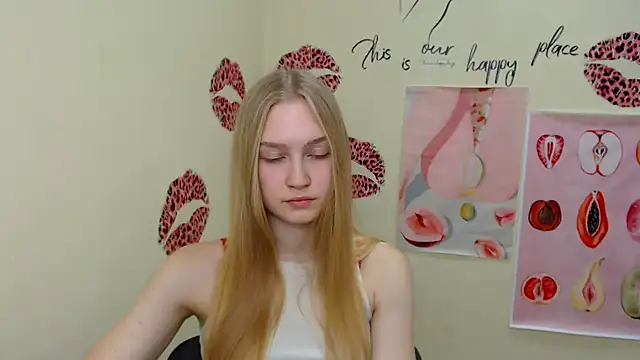 Snapshot of MademoiselleCl chatting on 24, 1, 2025 MademoiselleCl online show from 24, 1, 2025