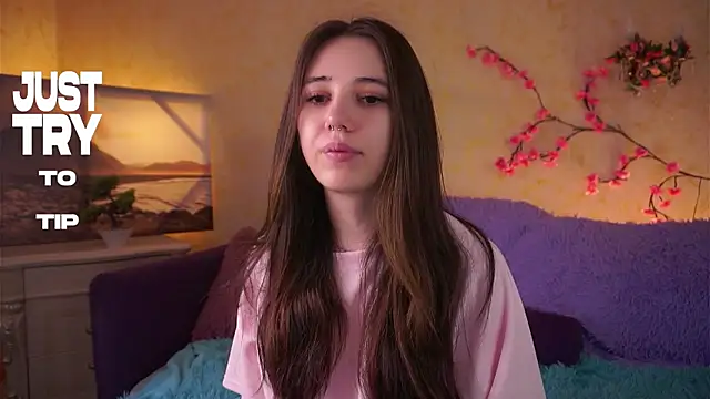 GillianDowdey online show from 15, 4, 2026