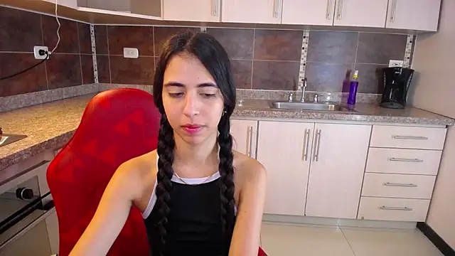 Snapshot of anna_alvarez chatting on 18, 3, 2025 anna alvarez online show from 18, 3, 2025