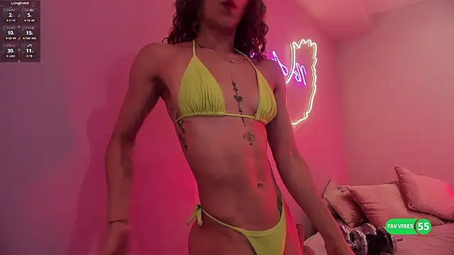 Ninna monroe  online show from 21, 9, 2025