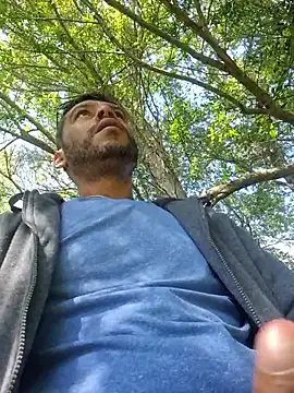 BombomNutela36 online show from 17, 4, 2026