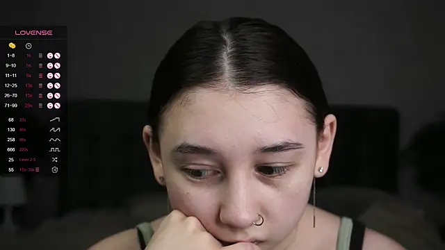 AislyEmbury online show from 16, 3, 2025