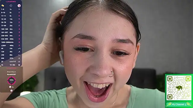 AislyEmbury online show from 17, 1, 2026