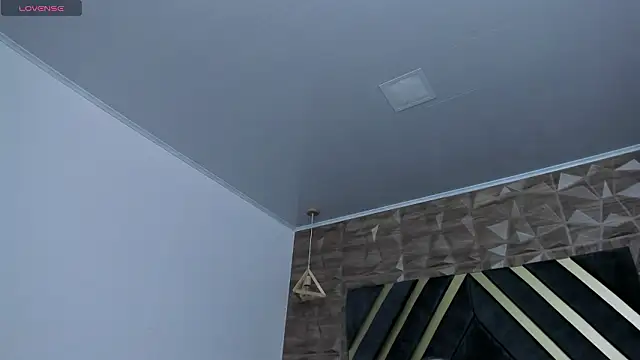 Ian Castillo  online show from 10, 3, 2026