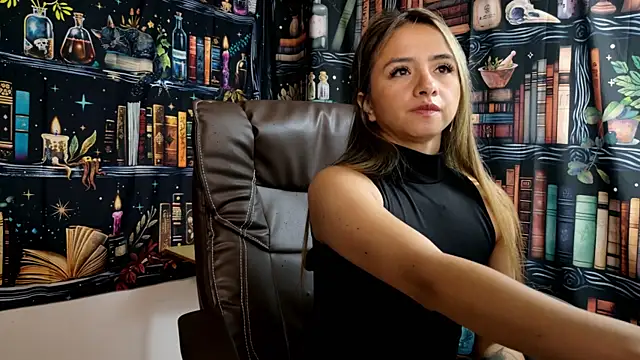 julietta   jackson online show from 23, 12, 2024