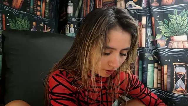 julietta   jackson online show from 13, 2, 2025