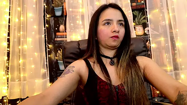 Snapshot of julietta___jackson chatting on 19, 6, 2026 julietta jackson online show from 19, 6, 2026