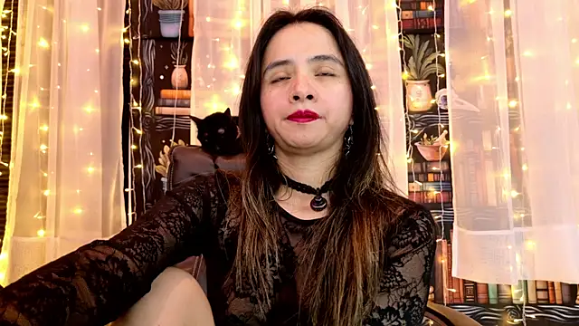 Snapshot of julietta___jackson chatting on 27, 7, 2026 julietta jackson online show from 27, 7, 2026