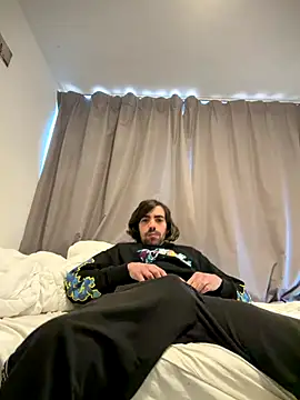 wolfwhite95 online show from 3, 11, 2025