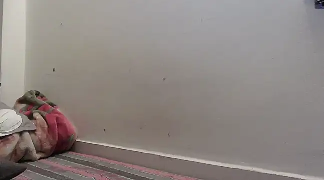 ANANYA-TIWARI online show from 21, 3, 2025