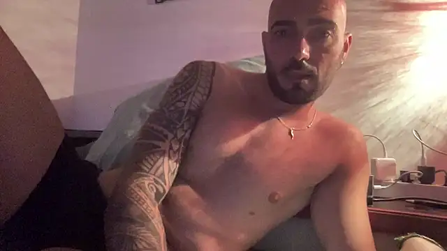 alessandromori91 online show from 11, 9, 2025