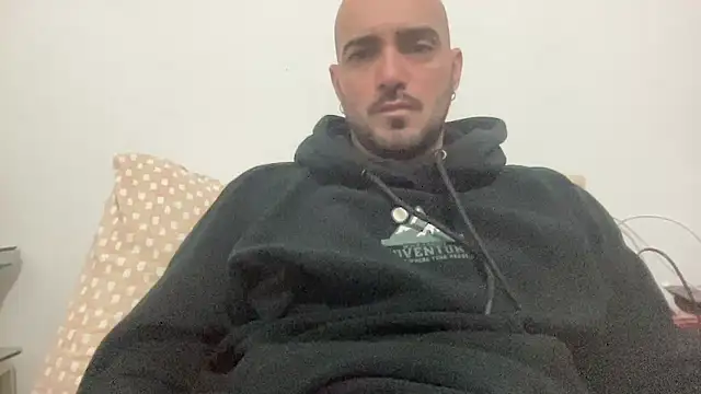 Snapshot of alessandromori91 chatting on 12, 1, 2026 alessandromori91 online show from 12, 1, 2026