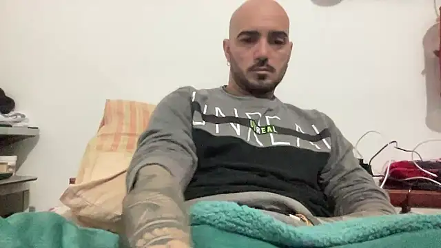 Snapshot of alessandromori91 chatting on 18, 1, 2026 alessandromori91 online show from 18, 1, 2026