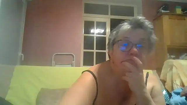 Vandeae44 online show from 5, 1, 2026