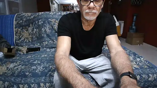 Snapshot of maduroguapo chatting on 9, 1, 2025 maduroguapo online show from 9, 1, 2025