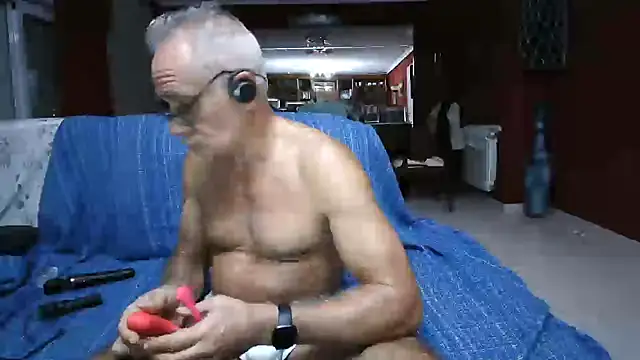 Snapshot of maduroguapo chatting on 13, 9, 2025 maduroguapo online show from 13, 9, 2025