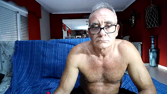 Snapshot of maduroguapo chatting on 18, 9, 2025 maduroguapo online show from 18, 9, 2025