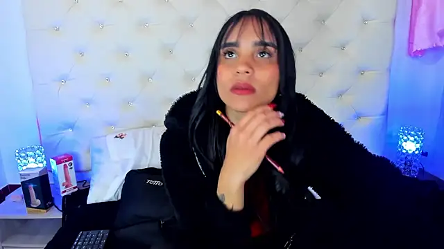 sophie pariss online show from 22, 2, 2025