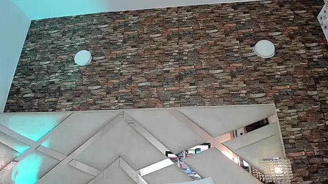 sophie pariss online show from 28, 11, 2025