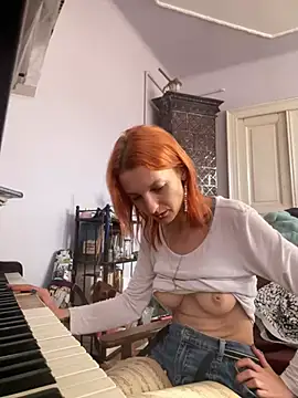 Snapshot of IngridMayer chatting on 31, 12, 2024 IngridMayer online show from 31, 12, 2024