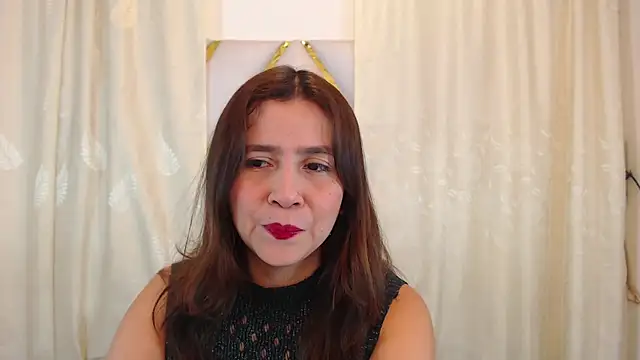 Heidy Wells online show from 26, 2, 2025