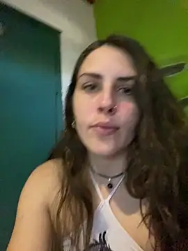 Snapshot of isadelasestrellas chatting on 19, 5, 2026 isadelasestrellas online show from 19, 5, 2026