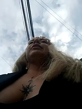 madelaine- online show from 20, 3, 2025