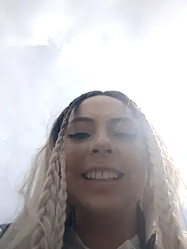 madelaine- online show from 16, 10, 2025