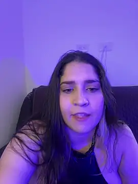 Snapshot of valentina_jonnes1 chatting on 5, 7, 2026 valentina jonnes1 online show from 5, 7, 2026