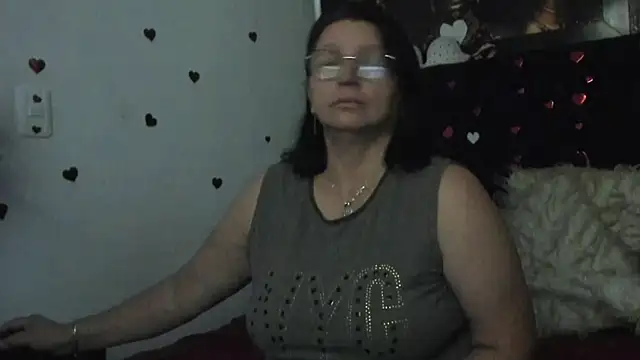 Snapshot of Evaaross_2345 chatting on 11, 3, 2026 Evaaross 2345 online show from 11, 3, 2026
