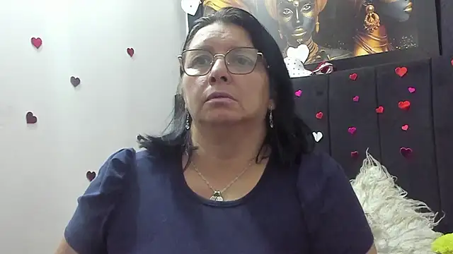 Snapshot of Evaaross_2345 chatting on 14, 3, 2026 Evaaross 2345 online show from 14, 3, 2026