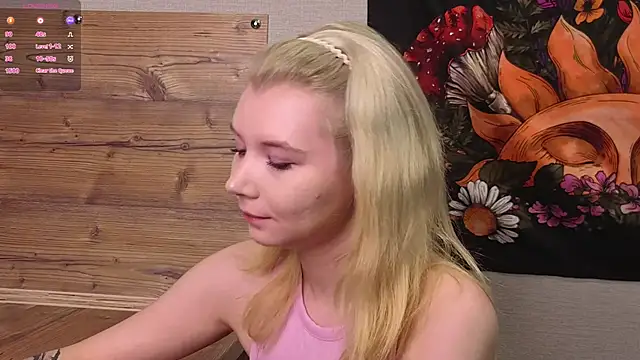 Snapshot of DaisyElmers chatting on 26, 9, 2025 DaisyElmers online show from 26, 9, 2025