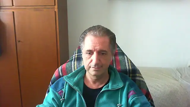 Snapshot of lliuk70mi chatting on 20, 4, 2026 lliuk70mi online show from 20, 4, 2026