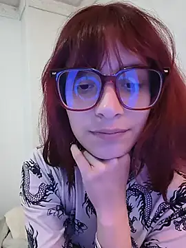 Snapshot of RedMeloddy chatting on 11, 7, 2026 RedMeloddy online show from 11, 7, 2026